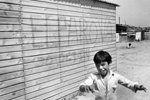 Un niño en toma de terrenos en comuna La Granja - Chile
